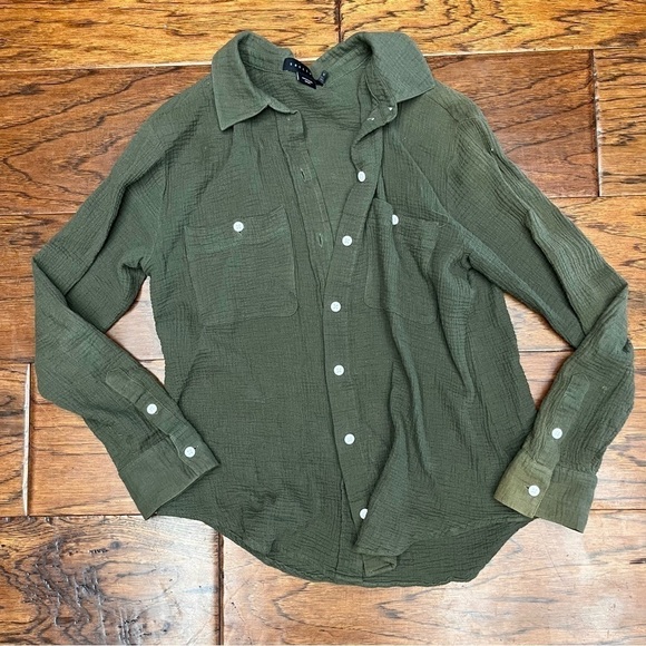 Sanctuary boyfriend button down shirt - Picture 1 of 6